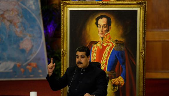 El presidente Nicolás Maduro advirtió a la oposición que si no juramentan ante la Asamblea Constituyente, sus candidatos elegidos no asumirán los cargos de gobernadores (AFP).