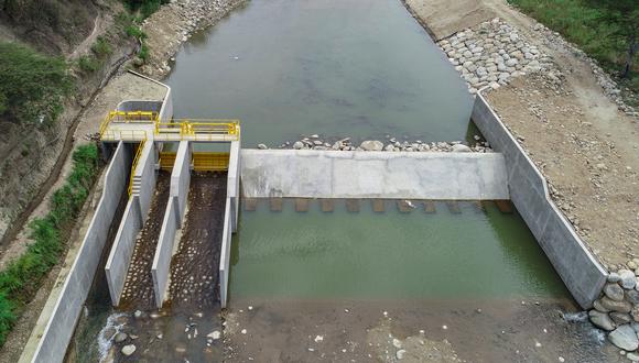 Se implementó un desarenador, la construcción de 80 metros del canal de derivación y la protección con enrocado en 100 metros en la margen izquierda del río Chiniama. (Foto: Midagri)