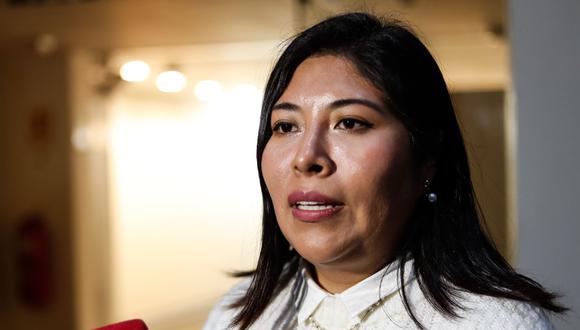 LA IMPLICAN. Betssy Chávez tiene mucho por explicar por su rol en el golpe constitucional de Castillo.