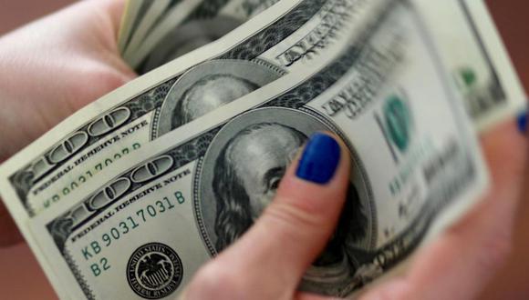 Cotización del dolar bajó un 1.6%. (Foto: Reuters)