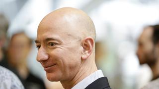 Fundador de Amazon es el hombre más rico en décadas