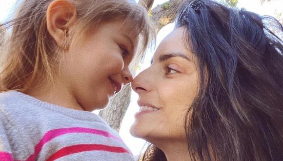 Aislinn Derbez  mostró en redes sociales cómo pasó el día al lado de su menor hija Kailani. (Foto: Instagram / @aislinnderbez).