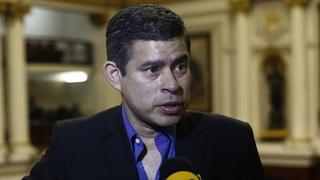 Luis Galarreta: “Juan Sheput quiere amedrentar al contralor general”