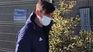 Paulo Dybala va a paso bien lento: la ‘Joya’ llegó cojeando a Juventus y preocupa [VIDEO]