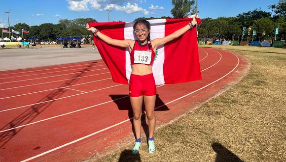 Cayetana se coronó campeona en salto largo con una marca de 5.64 metros, sellando un triplete de oro que la ubica como la gran figura de la delegación peruana en el evento que reúne a los mejores deportistas escolares del continente.