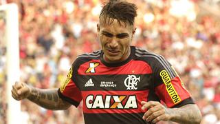 Selección peruana: Paolo Guerrero salió cojeando de práctica del Flamengo