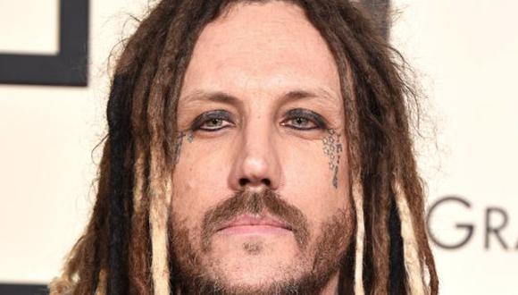 &quot;¡Estoy harto de esta m*** del suicidio! dijo el guitarrista de Korn tras la muerte del vocalista de Linkin Park. (Getty)
