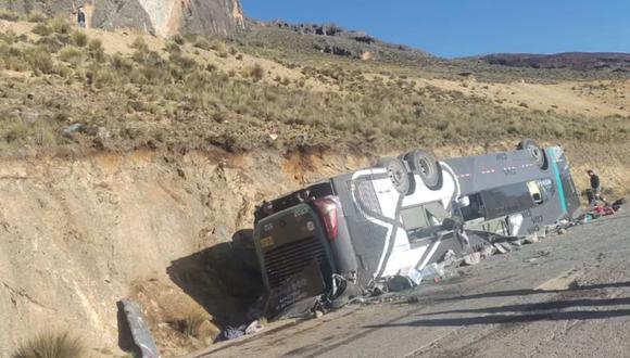 ¡Tragedia en AYACUCHO! 17 personas murieron en el accidente protagonizado por bus de Civa.