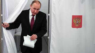 Portavoz de Vladimir Putin llama "prostitutas" a denunciantes de Weinstein