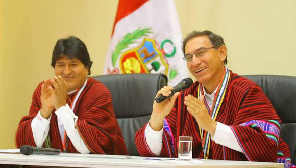 El presidente Martín Vizcarra y miembros del Gabinete Ministerial llegaron a Bolivia en visita oficial. (Foto: Andina)
