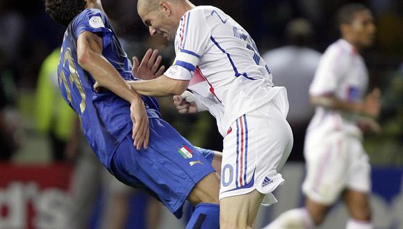 Zinedine Zidane perdió la paciencia con Marco Materazzi en el último compromiso de su carrera profesional como futbolista. (REUTERS)