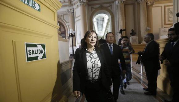 Julia Príncipe ya se encuentra en el parlamento (Geraldo Caso/Perú21)