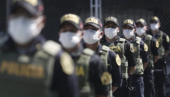Arequipa: Hay 115 efectivos policiales que han dado positivo a pruebas de descarte de coronavirus.