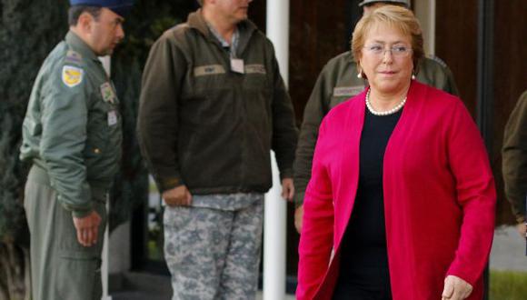 Michelle Bachelet dice que reconstrucción es a largo plazo. (EFE)