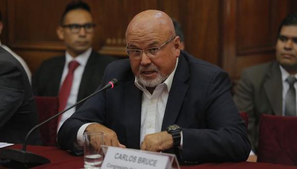 Carlos Bruce discrepa con sus colegas de bancada que piden cambios ministeriales (David Huamaní)