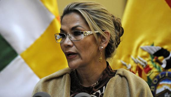 La presidenta interina boliviana, Jeanine Áñez, declara personas no gratas a  diplomáticos de México y España. (Foto: AFP)