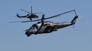 Rusia dice que dos helicópteros Mi-24 ucranianos atacaron depósito petrolero 