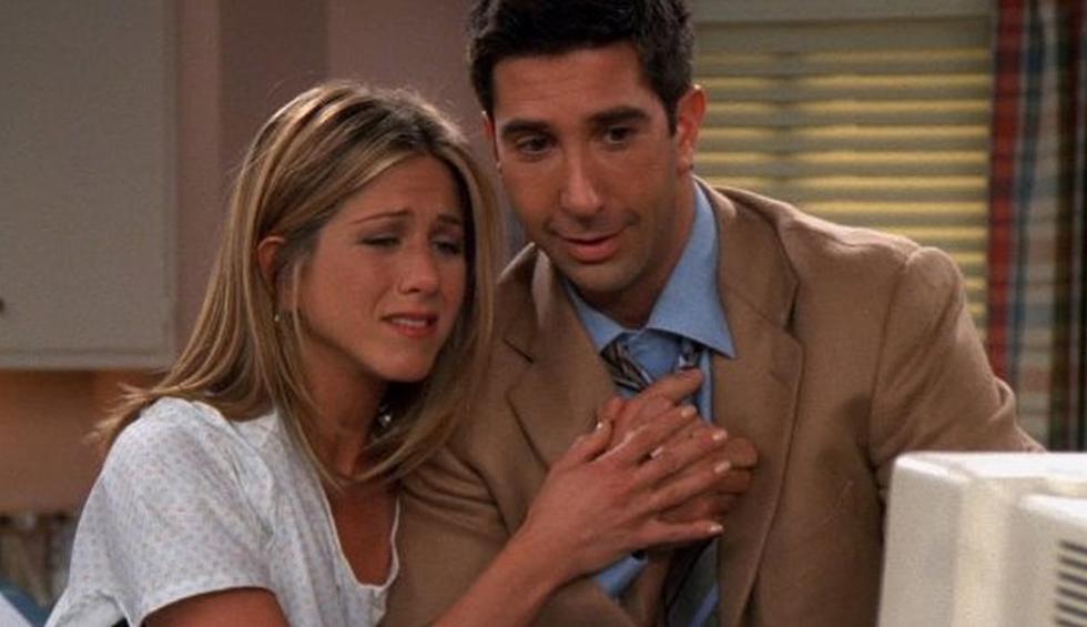 La pareja conformada por 'Ross' y 'Rachel' ha sido una de las más queridas de la televisión. (Foto: Captura de video)