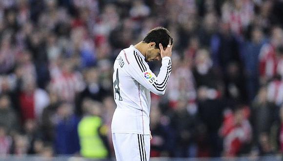 Javier Hernández reconoció haber llorado por situación en Real Madrid. (AP)
