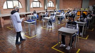 Colombia: regresan clases presenciales en todos los colegios y profesores que no asistan no recibirán salario