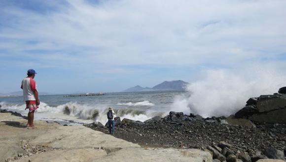 Oleajes anómalos se reportaron en la costa peruana tras la erupción de un volcán submarino en Tonga. (Foto: Andina)