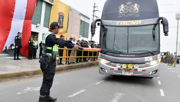 Agentes inspeccionarán vehículos en los tres ingresos a Lima y harán registro minucioso.