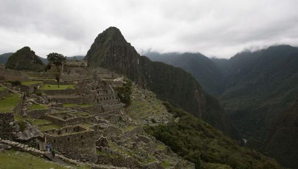 Cusco: Encuentran piso empedrado y vasija para rituales en Machu Picchu. (USI)