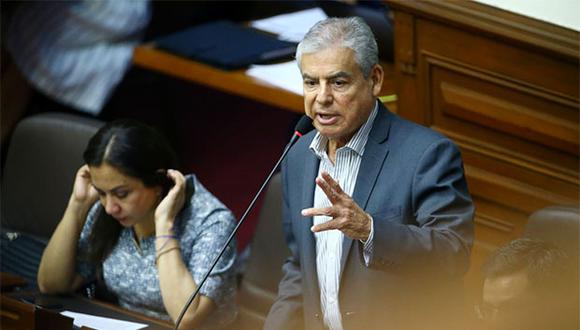 Primer ministro, César Villanueva, se presentó ante el Pleno del Congreso. (Foto: Agencia Andina)