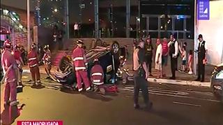 Dos heridos deja accidente en Av. Javier Prado [VIDEO]