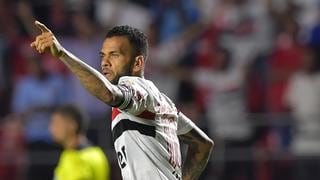 Torrent quiere a Dani Alves como su primera contratación en Flamengo