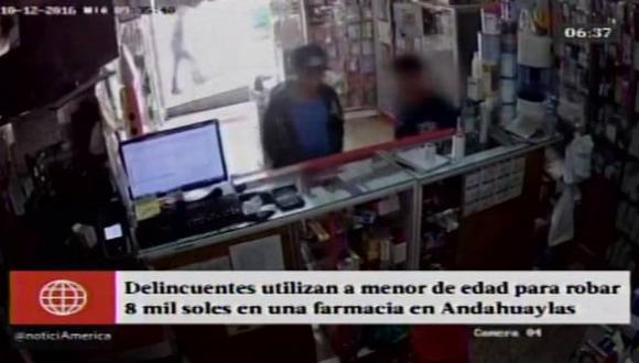 De acuerdo con el video, el robo data del último 12 de octubre a horas de la mañana. (América Noticias)