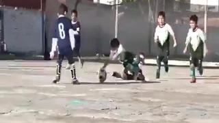 YouTube viral: patada de un niño ‘a lo Federico Valverde a Morata’ contra otro pequeño es sensación en redes sociales | VIDEO |  