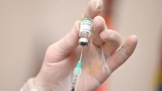 Gobierno compra 8 millones de dosis de la vacuna Sinopharm para octubre