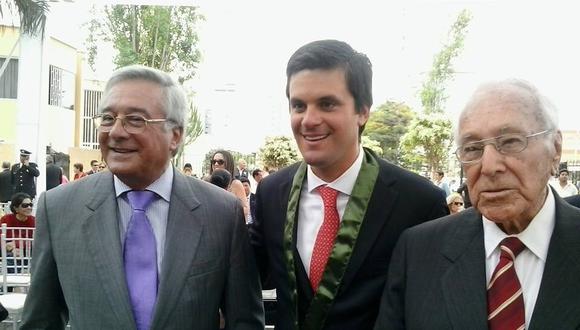 Javier Bedoya Denegri con su padre y su abuelo, ambos dirigentes del PPC. (Foto: Difusión)