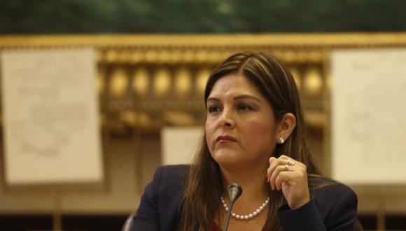 Congresista Karina Beteta dice que voto de confianza a gabinete dependerá de exposición de premier.