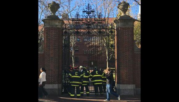 Evacúan 4 edificios de la Universidad de Harvard por amenaza de bomba. (journaldequebec.com)