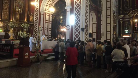 Iglesias celebraron misas pese a prohibición por las elecciones. (Milagros Herrera)