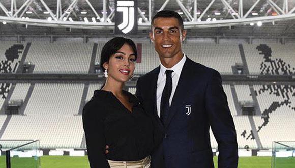 Cristiano Ronaldo y Georgina Rodríguez en la presentación del crack portugués en la Juventus. (Instagram)