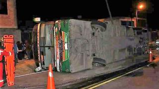 Despiste de un bus deja dos muertos y 33 heridos en la Carretera Central