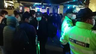 Intervienen discoteca clandestina en Cusco y hallan a más de 100 asistentes