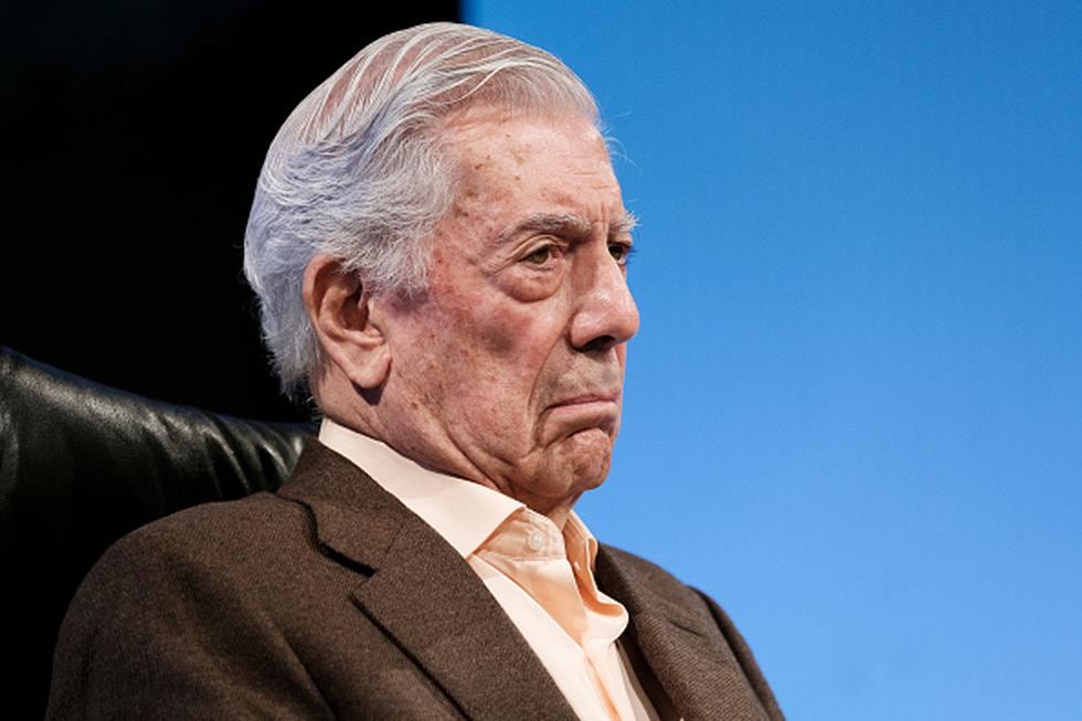 Feminismo es enemigo de la literatura, afima Vargas Llosa