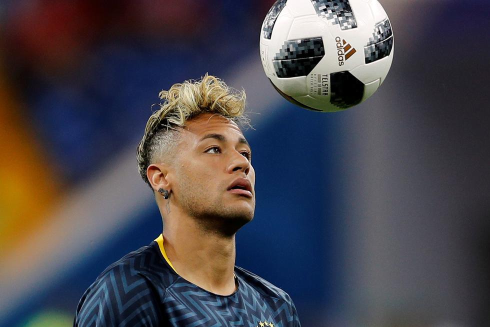 Con Neymar en el campo, Brasil inició en Sochi su participación en la Copa Mundial de la FIFA Rusia 2018. (REUTERS)