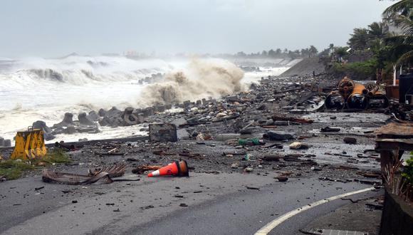 Una veintena de tifones golpean cada año el archipiélago filipino, causando centenares de muertos y agravando la pobreza de millones de personas. (Foto: AFP)