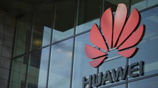 Ventas del gigante tecnológico chino Huawei declinan por falta de acceso a componentes
