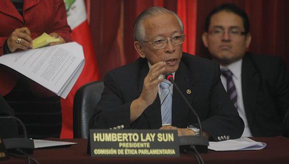 Humberto Lay presidió la sesión de la Comisión de Ética. (David Vexelman)