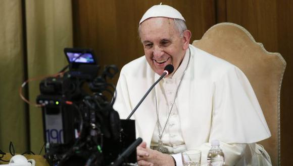 Papa Francisco utilizó herramienta de Google para acercarse a niños. (Reuters)