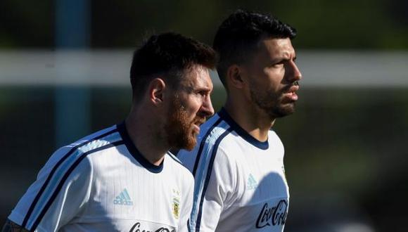Messi y Agüero compartieron entrenamientos en la selección de Argentina. (Foto: EFE)