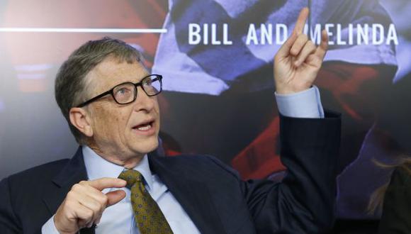 Bill Gates cree que la banca móvil jugará un papel fundamental. (Reuters)