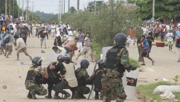 Los grupos de mineros ilegales sembraron el caos en Puerto Maldonado y rebasaron el control policial. (Sebastián Castañeda/USI)