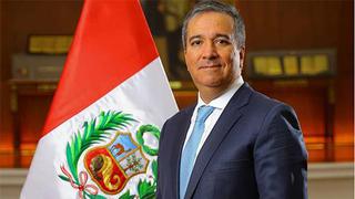 Raúl Pérez-Reyes jura como nuevo ministro de la Producción